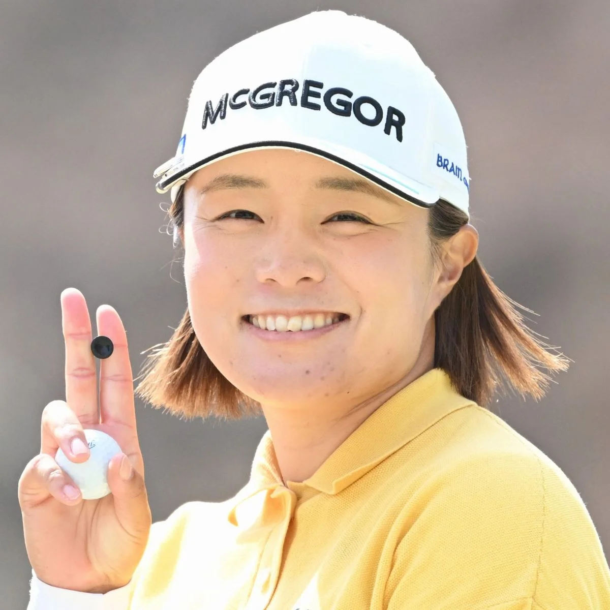 脇元華　山路晶　永峰咲希　サイン入りキャップ 永峰咲希が宮崎で地元V 大山志保は“ボロボロ”号泣「お母さんみたいな