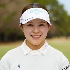 吉田鈴プロ直筆サイン入りゴルフグローブ23cmとボールセット 吉田鈴プロ直筆サイン入りゴルフグローブ23cmとボールセット