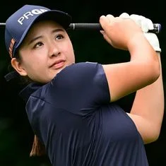 ボロゴルファー 女子プロ唯一の「スリクソンZX7 MkⅡ LSプロト」ドライバーで飛